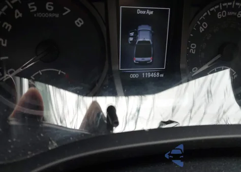 2017 Toyota Tacoma Trd Sport z USA, uszkodzony, nr VIN 5TFCZ5AN1HX050516